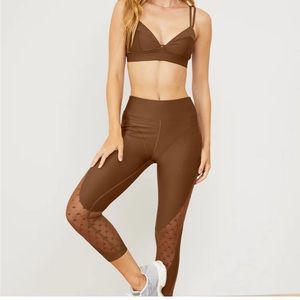 ALO CINNAMON SET -  NWT AIRLIFT MESH CELESTE BRA & NWOT CAPRI